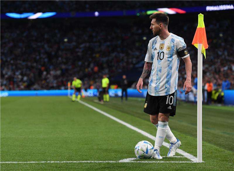 ليونيل ميسي قائد منتخب الأرجنتين