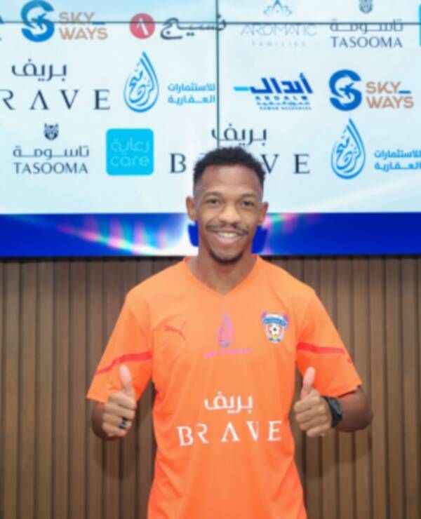 من تقديم اللاعب