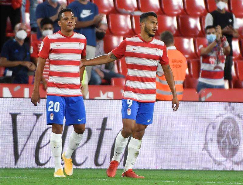 كارلوس باكا