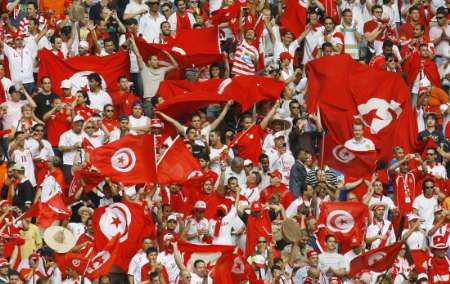جماهير تونسية تساند منتخبها بحرارة
