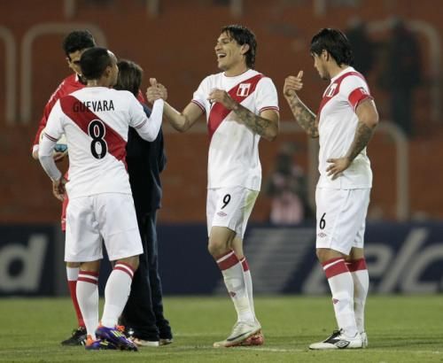 2011-07-09t025802z_01_men744_rtridsp_3_soccer-copa_reuters