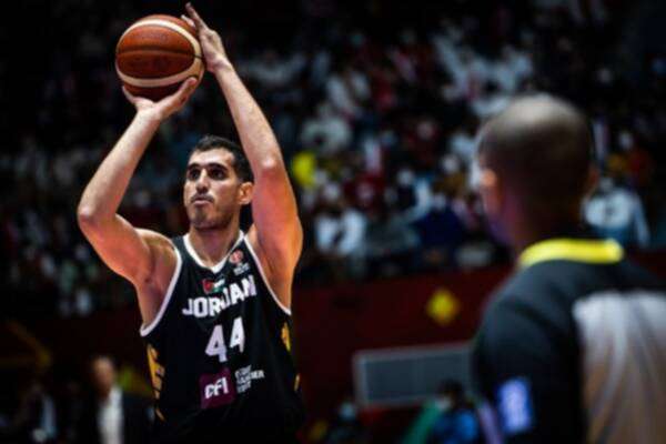 أحمد دويري لاعب منتخب الأردن