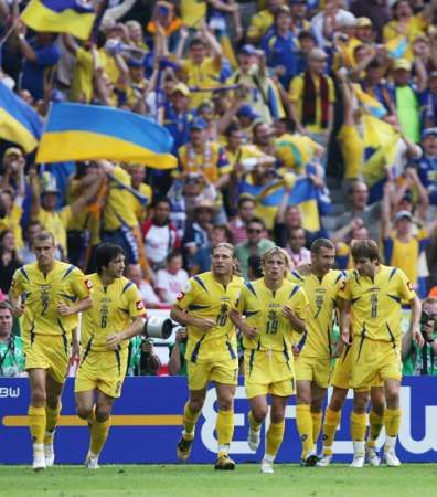 الفرحة الأوكرانية بالهدف الوحيد في المرمى التونسي