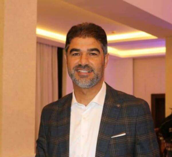 عمار الزريقي