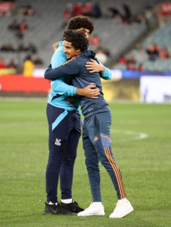 زيدان إقبال وكاردو صديق