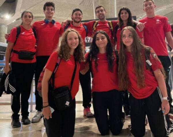 منتخب الأردن للسباحة