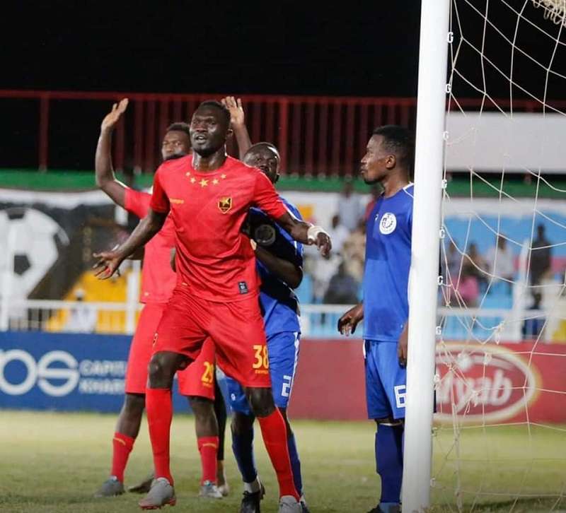 من لقاء المريخ والشرطة