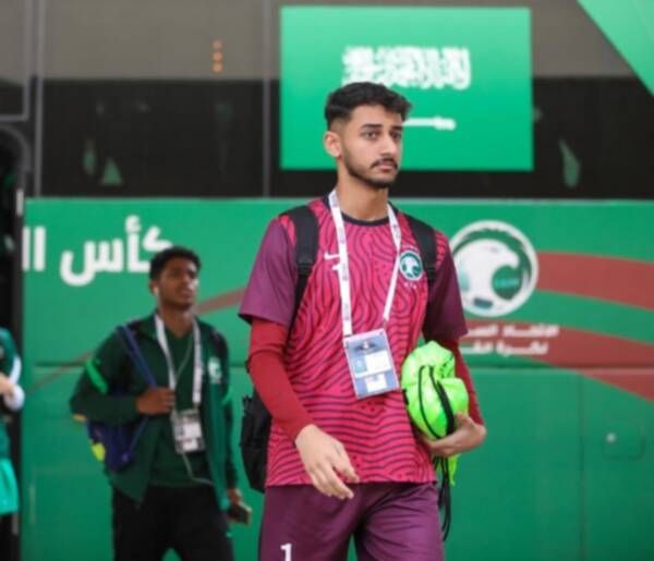 لاعب المنتخب السعودي
