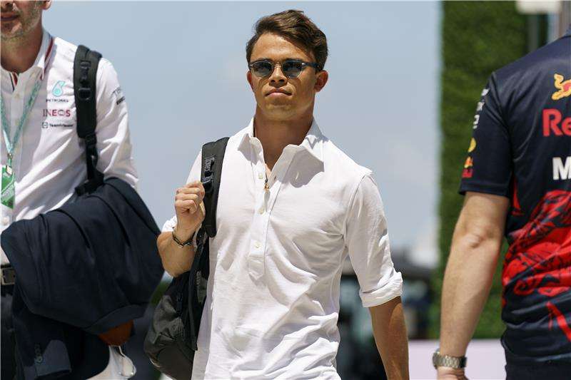 نيك دي فريس