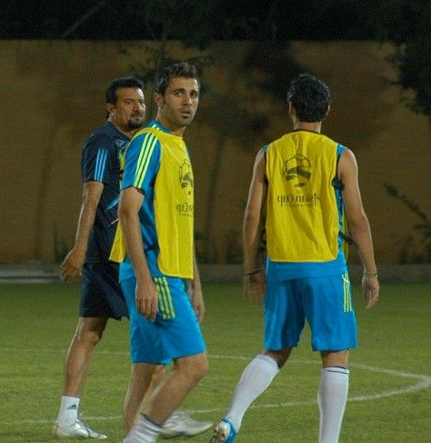 جانب من التدريب وبالصورة المهاجم احمد هايل