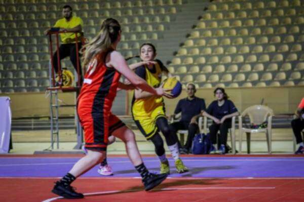 من المنافسات