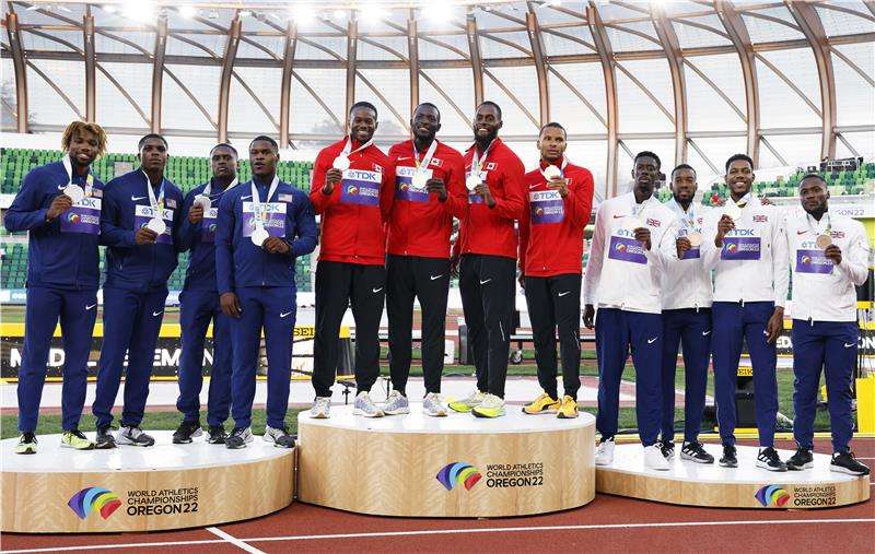 من مراسم التتويج