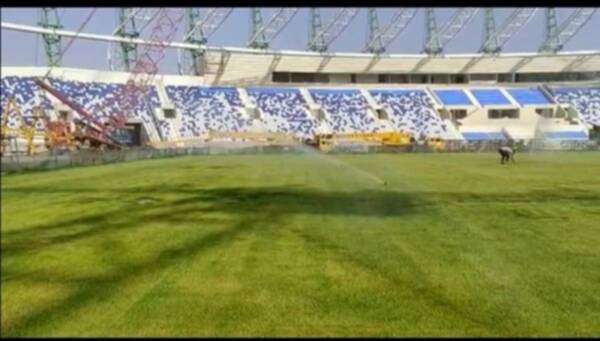 ملعب الميناء