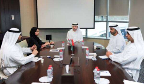 من الاجتماع