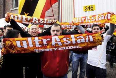 غلطة سراي النادي التركي الأكثر شعبية في الوطن العربي 