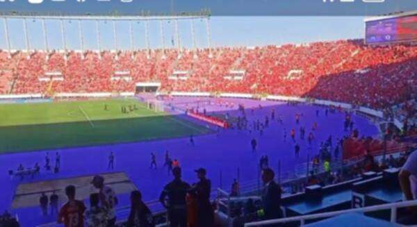 من الحضور الجماهيري