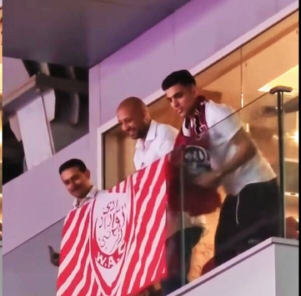 بن شرقي من المدرجات