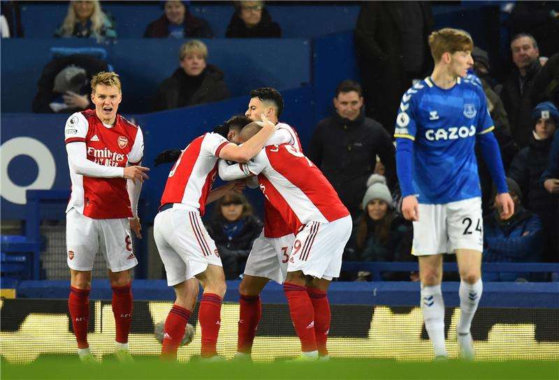 لاعبو آرسنال