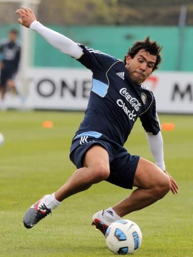 2011-06-102011-06-10t171938z_01_bas06_rtridsp_3_soccer-latam_reuters