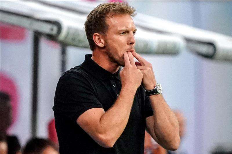 جوليان ناجلسمان