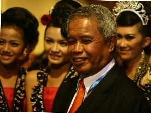 الرئيس الجديد ديوهار اريفين حسين 