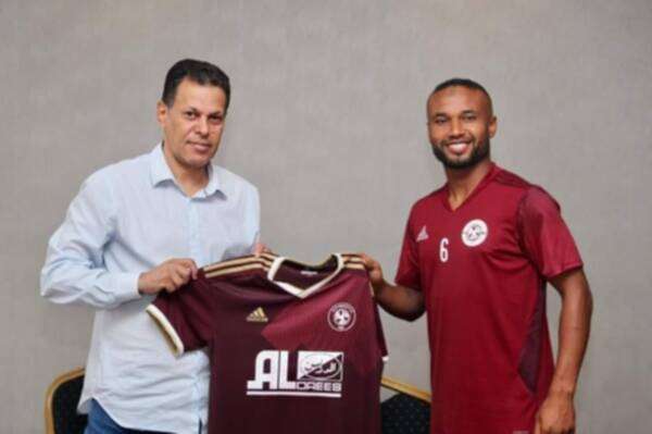 من تقديم اللاعب