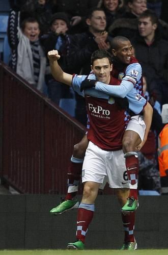 2010-12-11t154023z_01_dst01_rtridsp_3_soccer-england_reuters