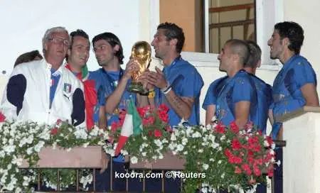 ?i=albums%2fmatches%2f254838%2f2006-07-10T043910Z_01_FED101_RTRIDSP_2_SPORT-SOCCER-WORLD