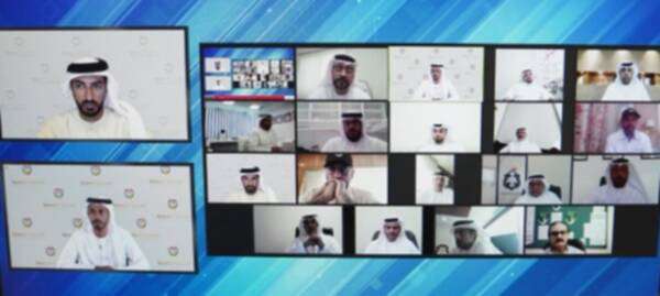من الاجتماع