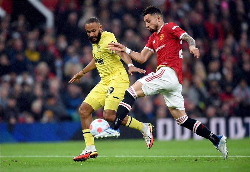 أليكس تيليس