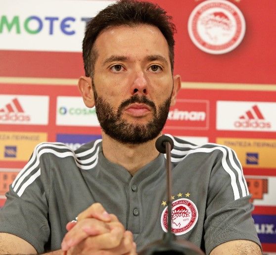 كارلوس كوربيران