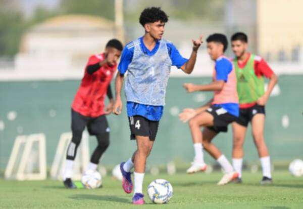 من تدريبات منتخب الإمارات