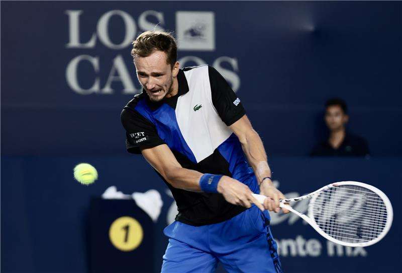 دانيل ميدفيديف