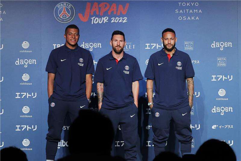 ميسي ومبابي ونيمار