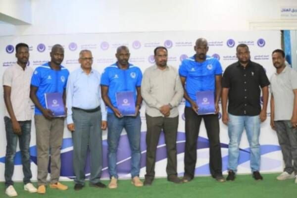 من مراسم التوقيع