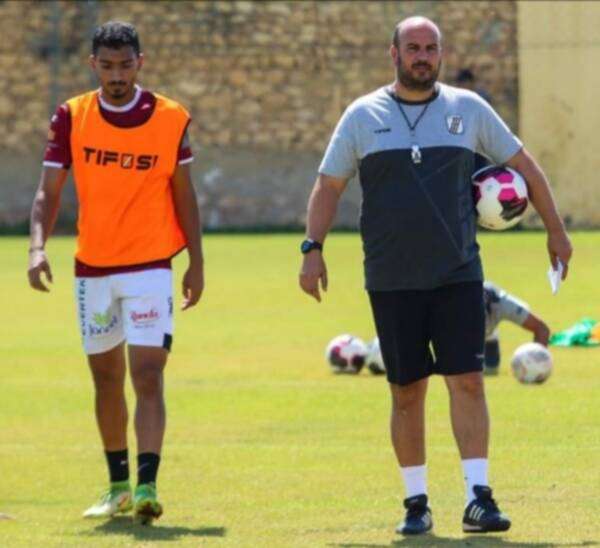 المدرب كريم دلهوم