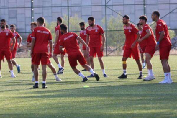 من معسكر إسطنبول