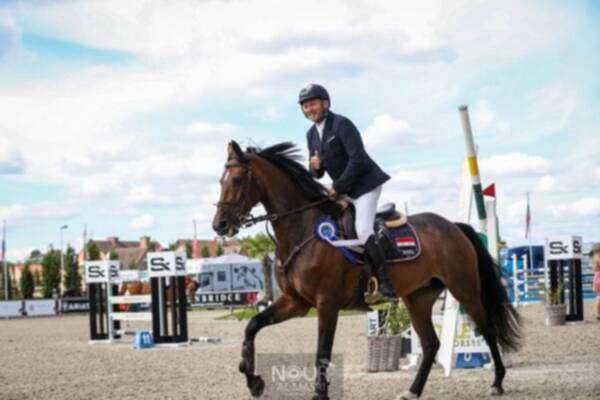 من المنافسات