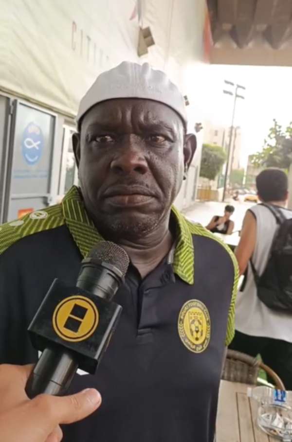أسامة الصقر