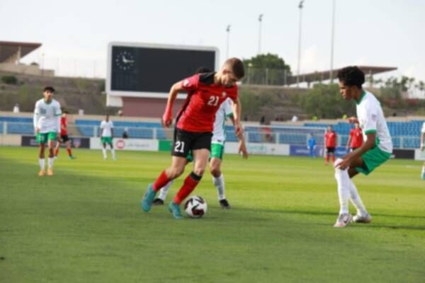 محمد شلطف لاعب البيرة