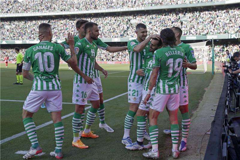 لاعبو ريال بيتيس