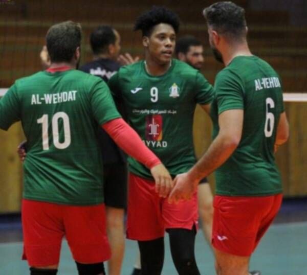 لاعبو الوحدات