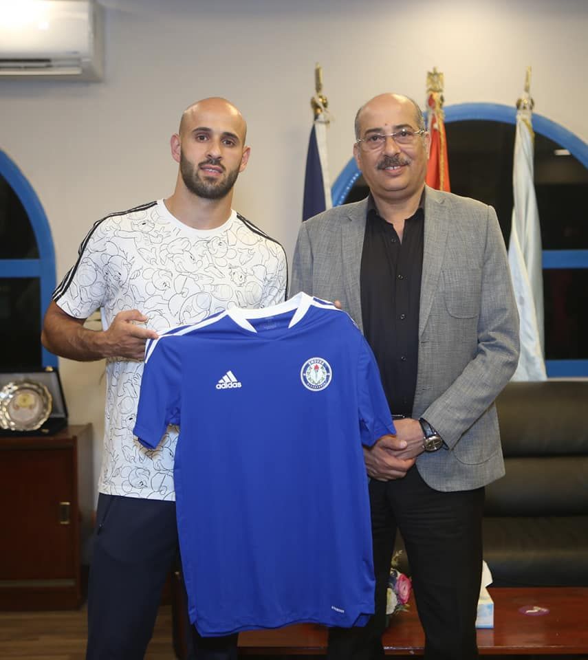 محمد باسم رشيد مع رئيس نادي سموحة