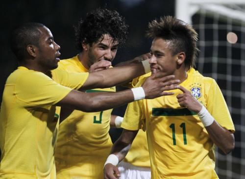 2011-07-14t024222z_01_srr56_rtridsp_3_soccer-copa_reuters