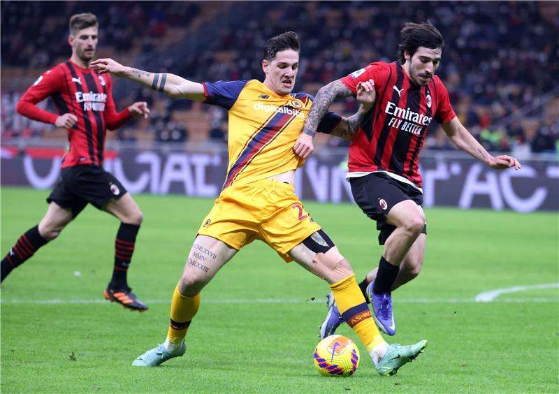 ساندرو تونالي