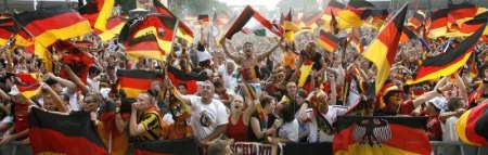2006-06-24t180757z_01_ber808_rtridsp_2_sport-soccer-world