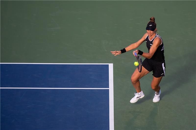 بيتاريس حداد مايا