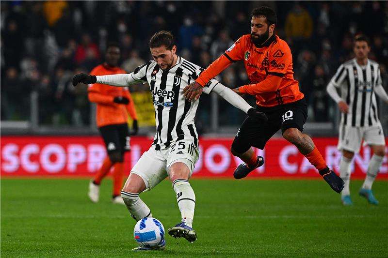 أدريان رابيو