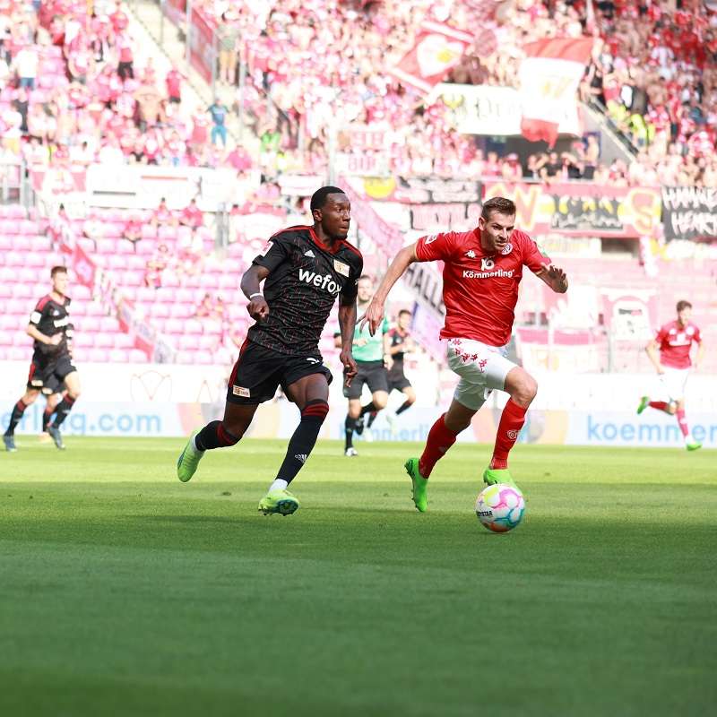 من اللقاء (نقلا عن حساب يونيون برلين على تويتر)