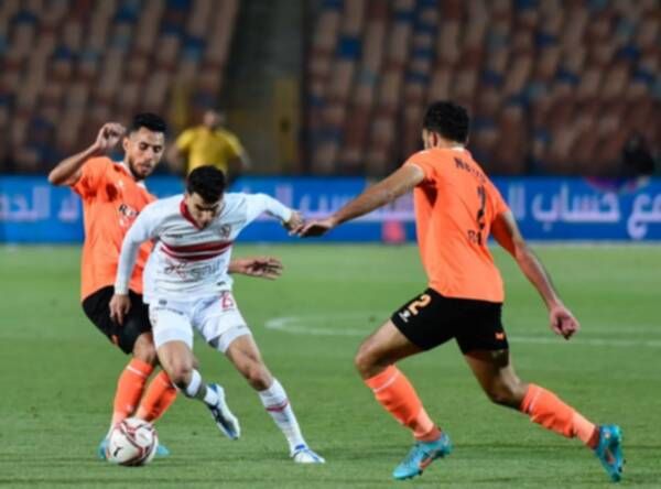 من لقاء الذهاب بن الزمالك وفاركو